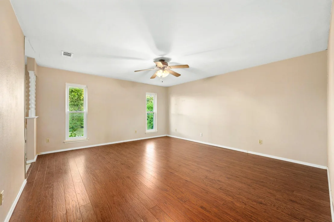 Photo of 9409 Braeburn GLN