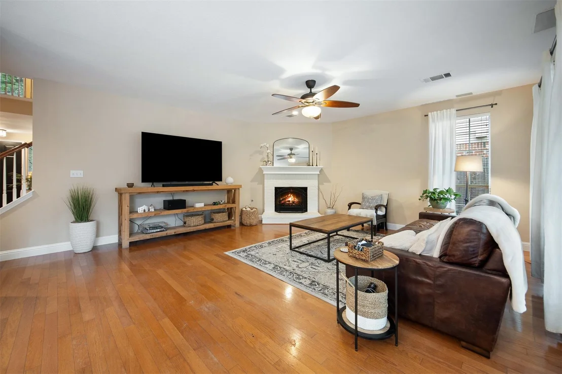 Photo of 1215 Boerne DR