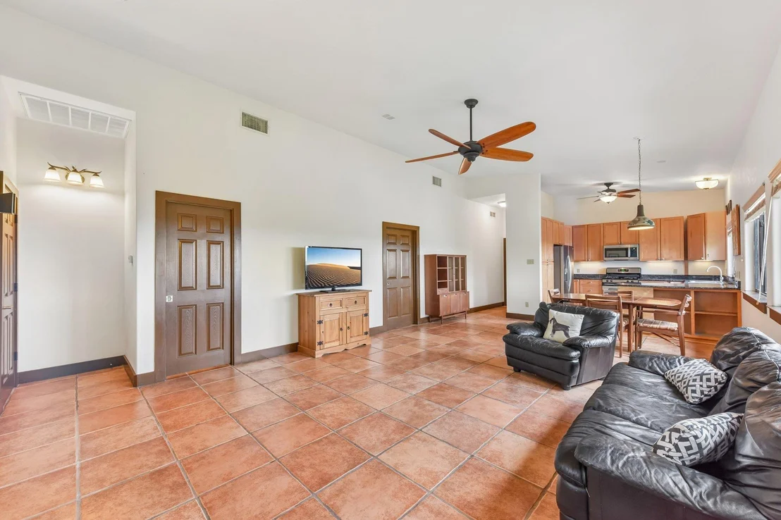Photo of 25317 Singleton Bend East RD