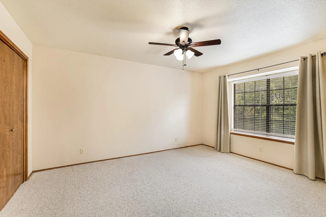 Photo of 525 Pigeon Forge RD