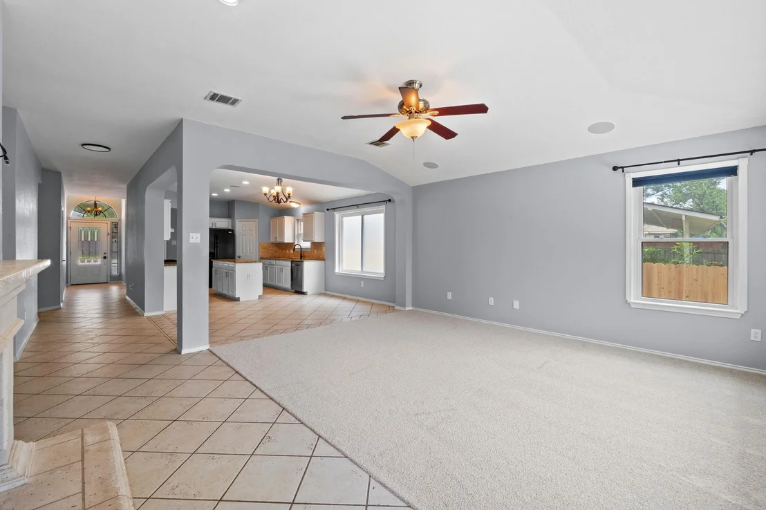Photo of 1402 Highland DR