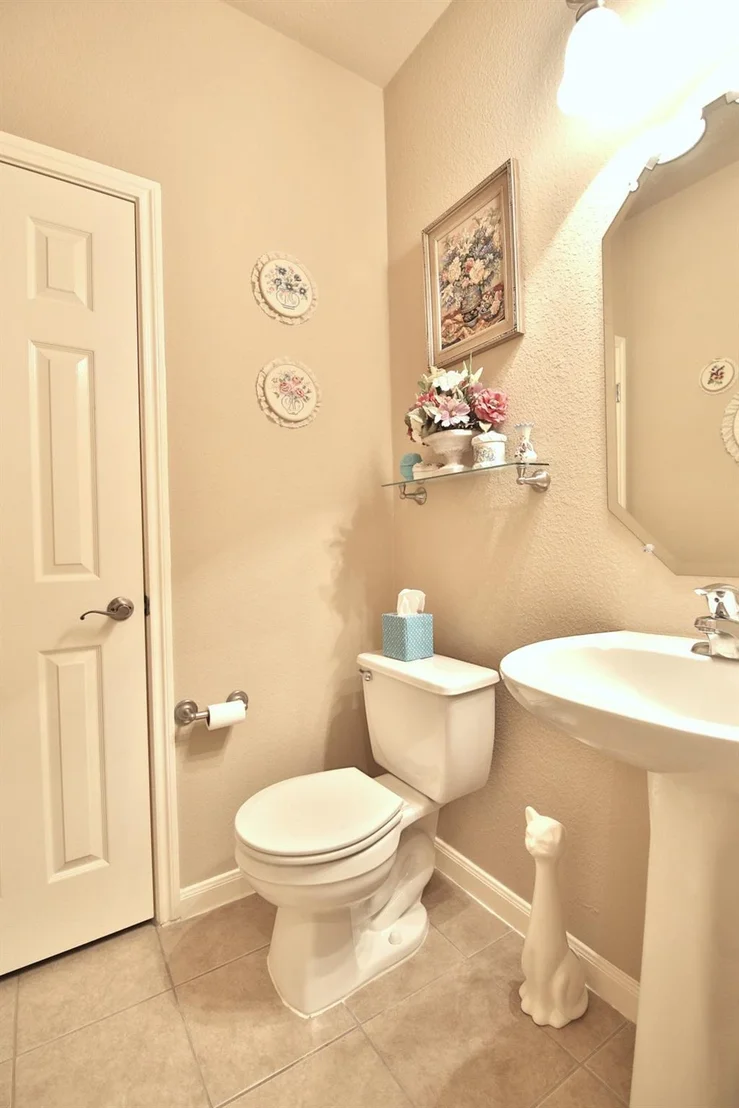 Photo of 2940 Clinton PL