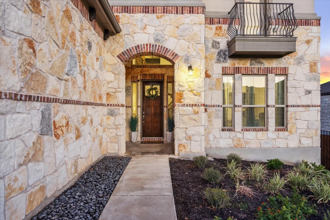 Photo of 3214 Scenic Valley DR