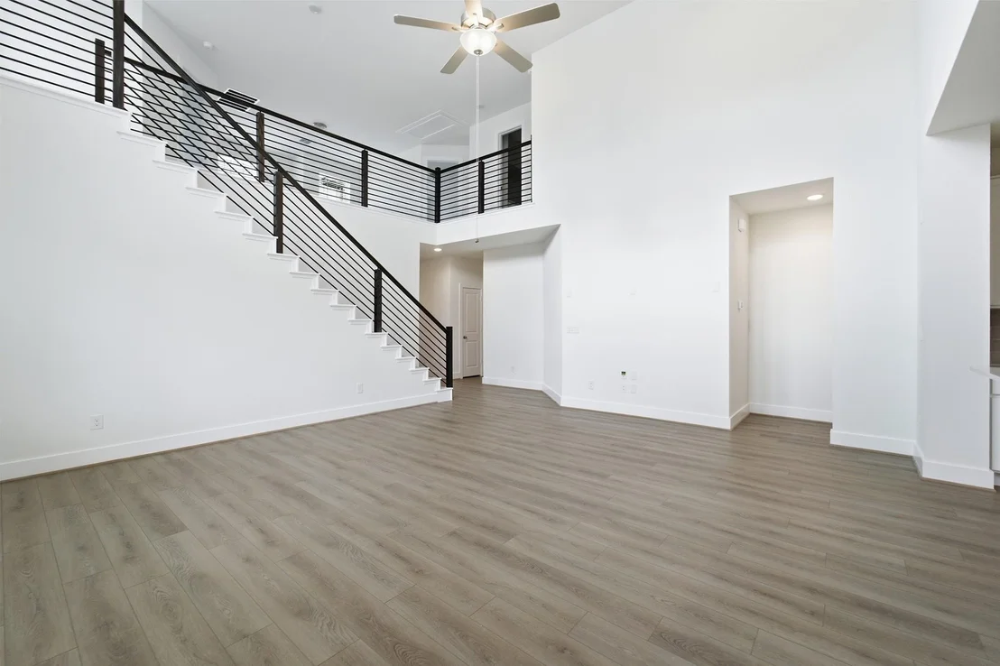 Photo of 301 Gene Ray Ave