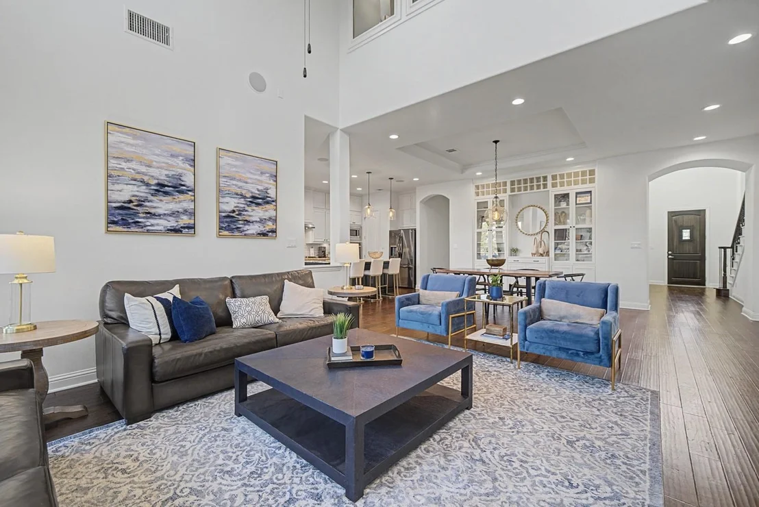 Photo of 18520 Dewitt PL