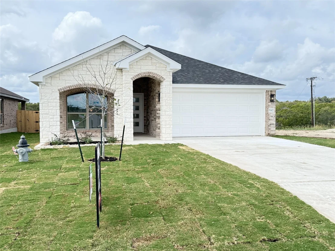 Photo of 5302 Lassen LN