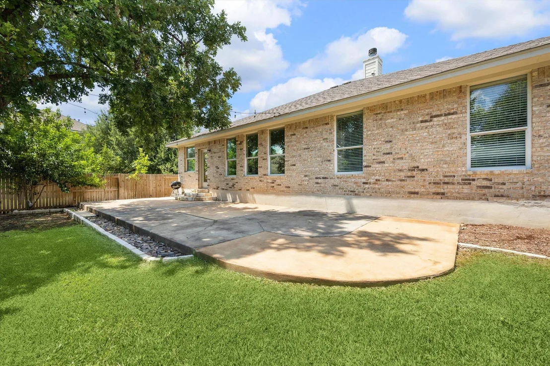 Photo of 1903 Wickett WAY