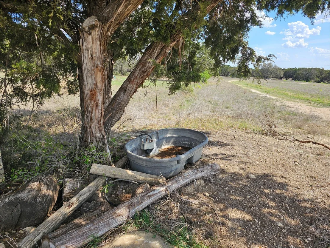 Photo of 1290 County Road 4765