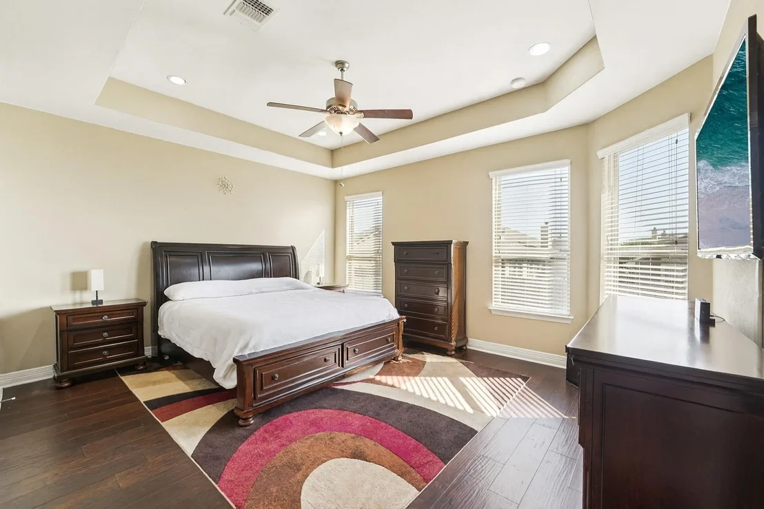 Photo of 18117 Monarch Butterfly WAY