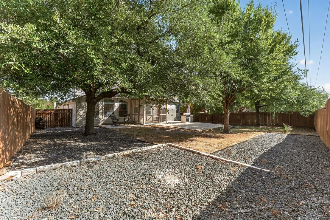 Photo of 1004 Applerock