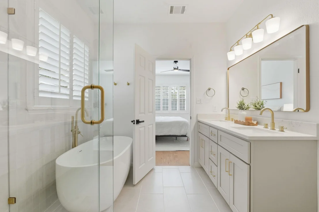 Photo of 2209 Westfalian TRL