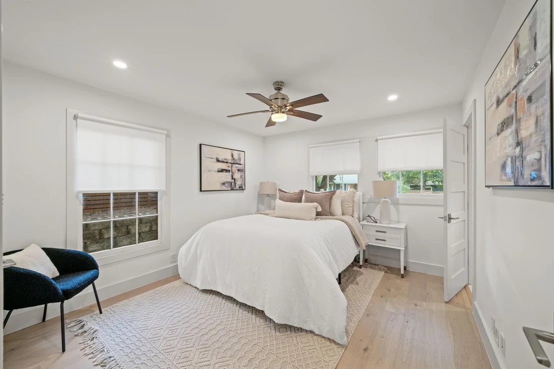 Photo of 2703 Oakhaven DR