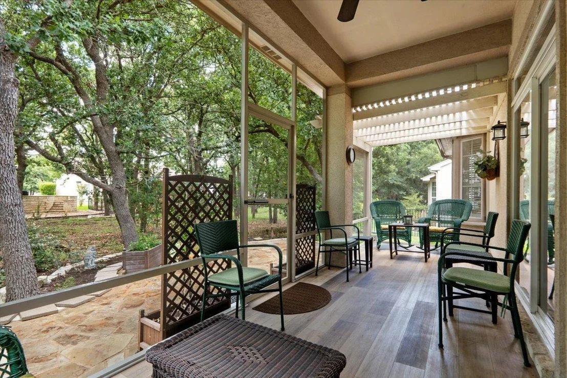 Photo of 503 Breezeway LN