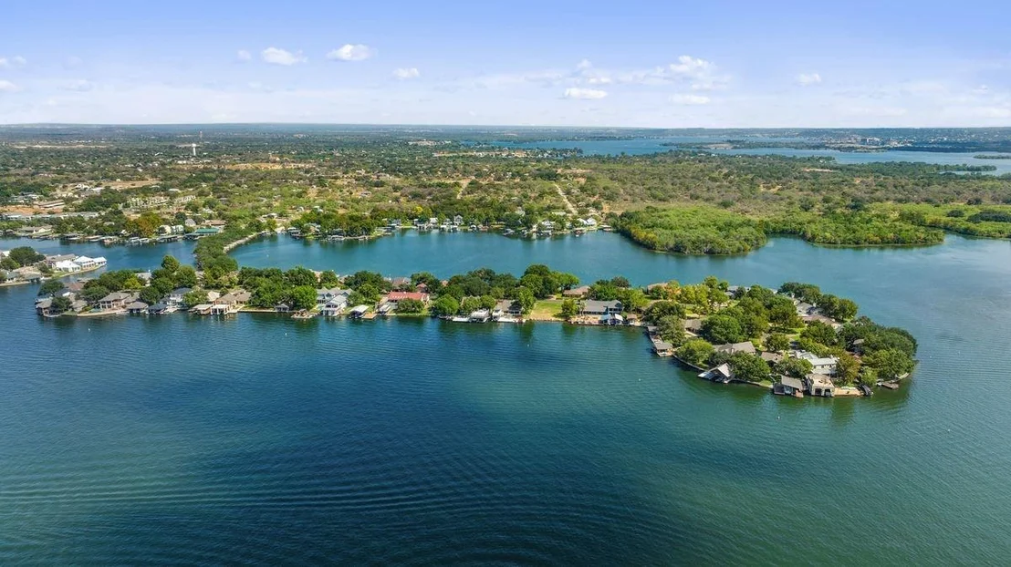 Photo of 30 Beaver Island RD