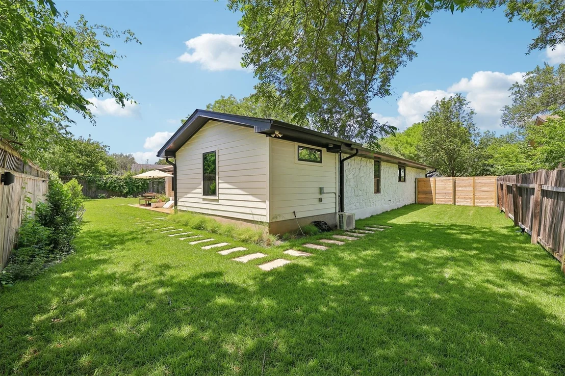 Photo of 10601 Mourning Dove DR