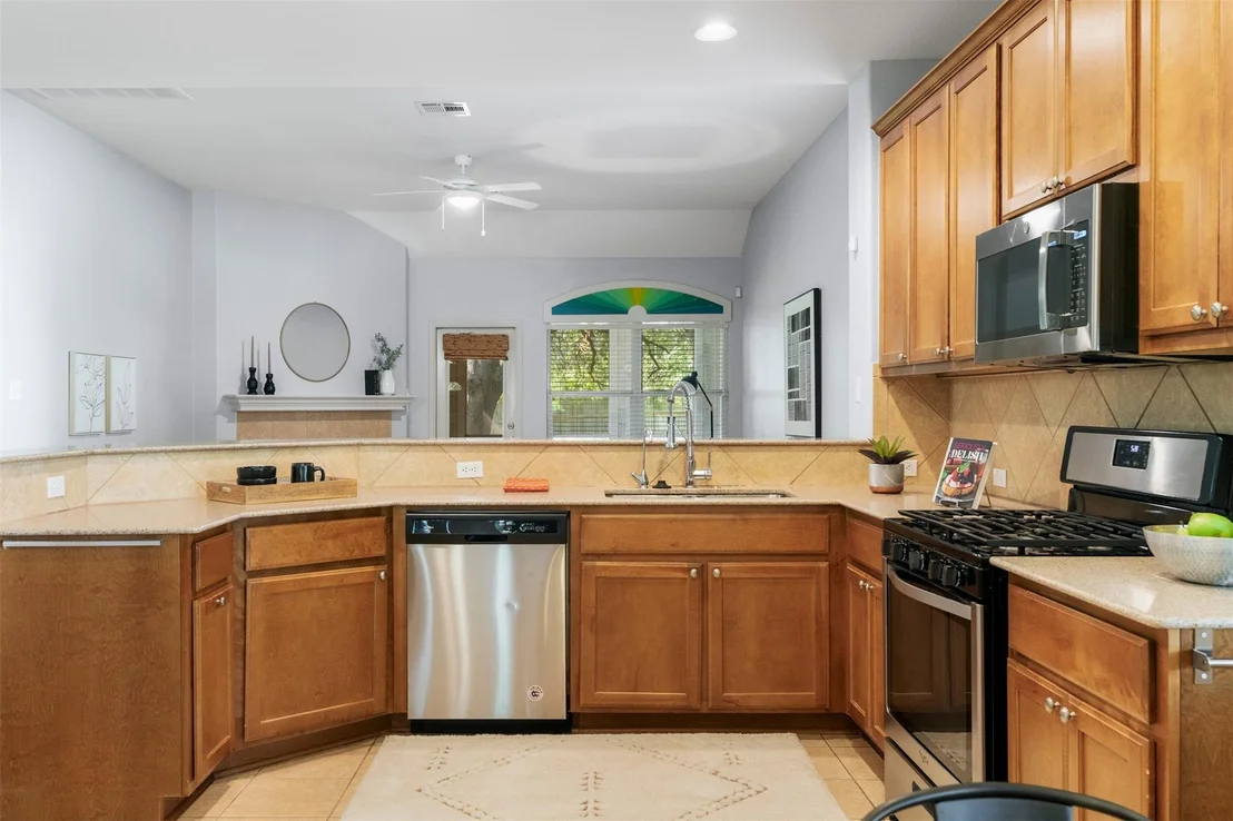 Photo of 2701 Rosemount CV