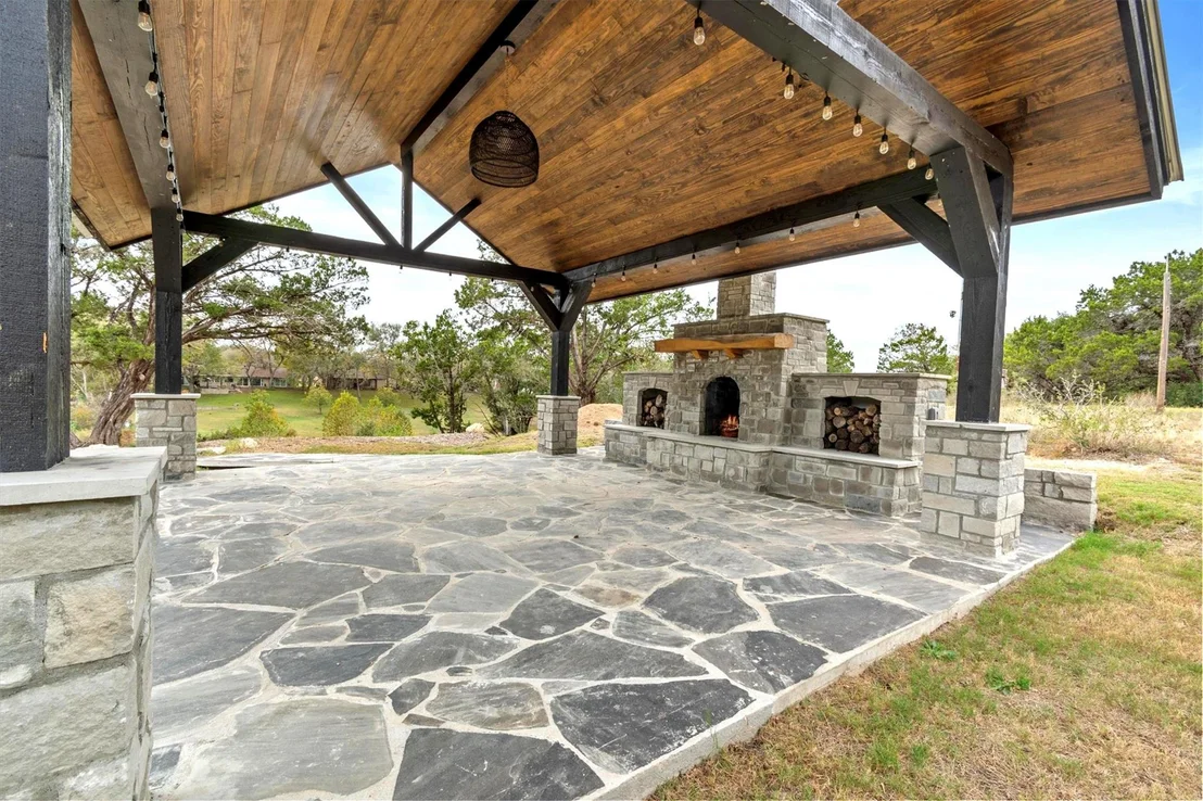 Photo of 2028 Flite Acres RD