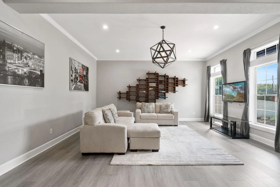 Photo of 2417 Euclid Ave
