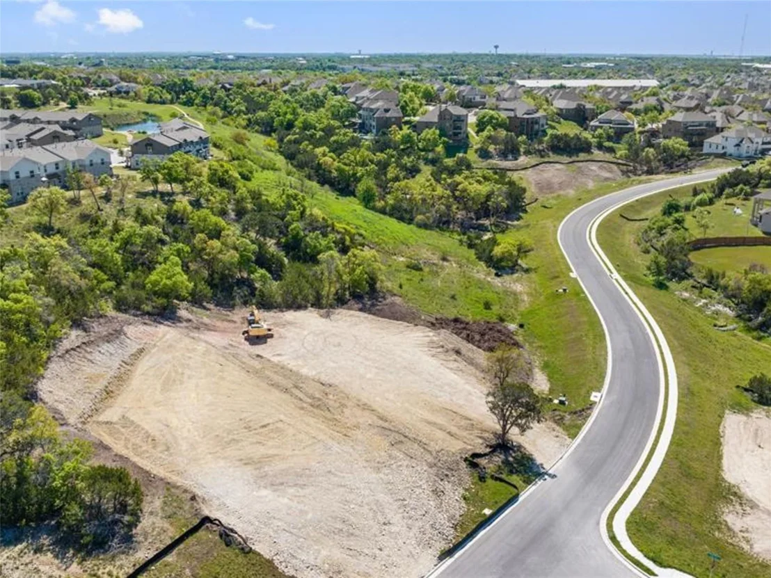 Photo of 1724 Long Bow DR