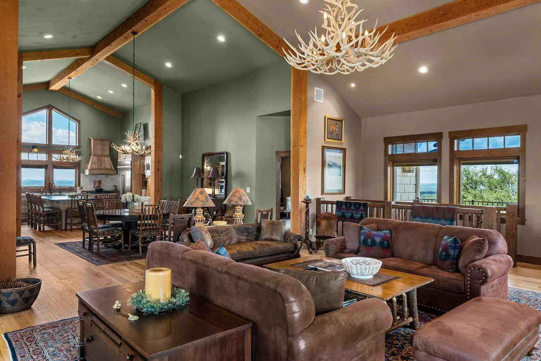 Photo of 115 Trophy Oak PT