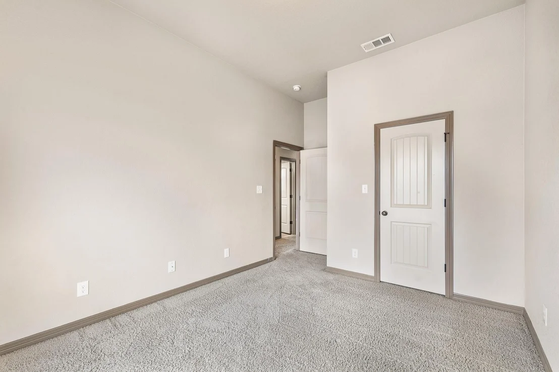 Photo of 4007 Salt Fork DR
