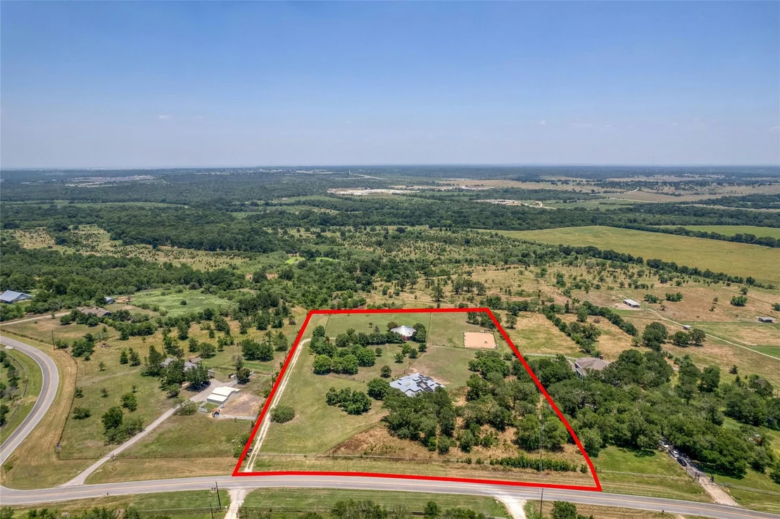 Photo of 15950 Decker Lake RD