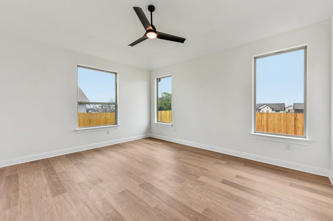 Photo of 581 Treadwell LN