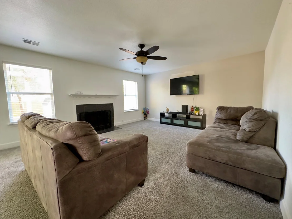 Photo of 804 Tapestry CV