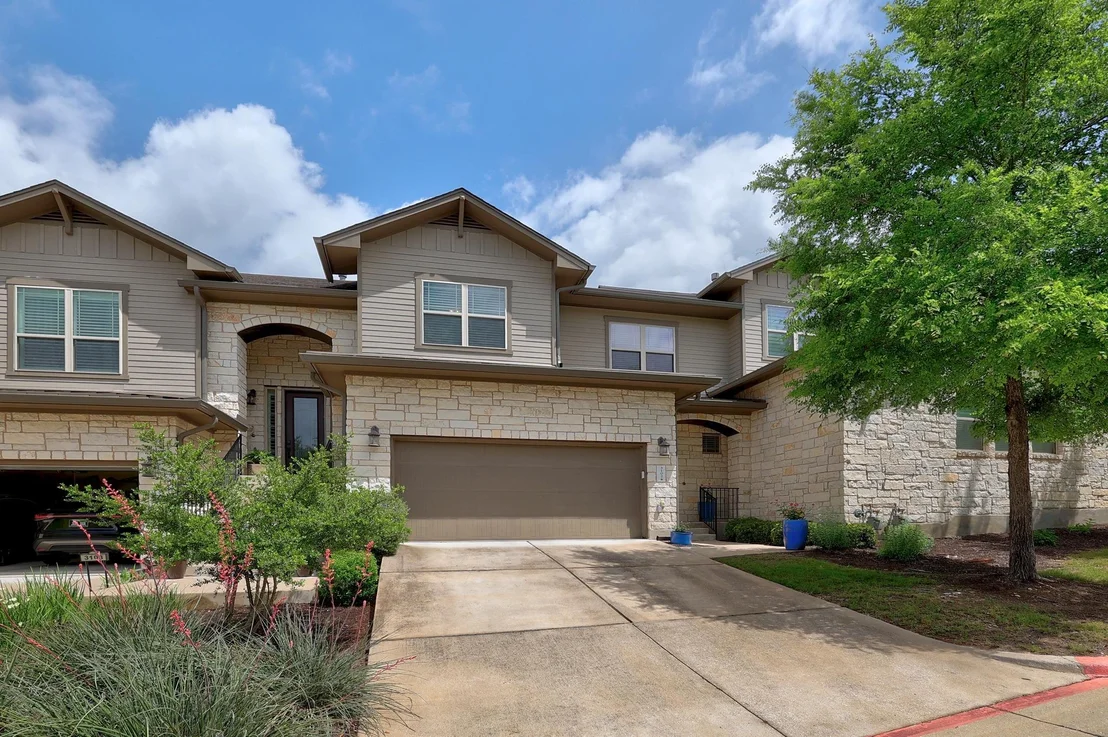Photo of Unit 3102 at 2930 Grand Oaks LOOP