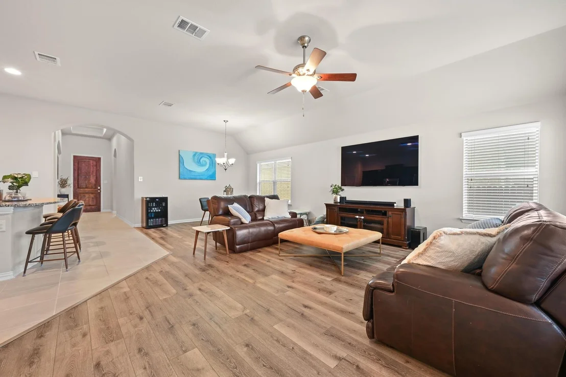 Photo of 546 Hot Springs VLY
