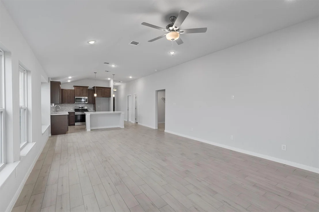 Photo of 320 Stellar Wind DR
