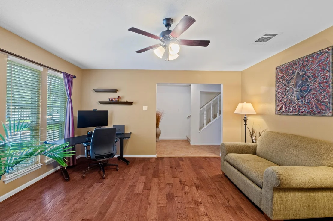 Photo of 4107 Columbine DR