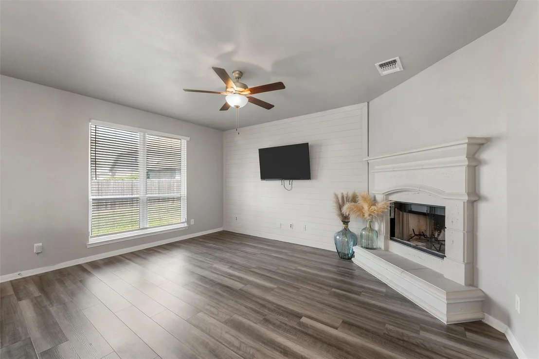 Photo of 905 Clanton CV