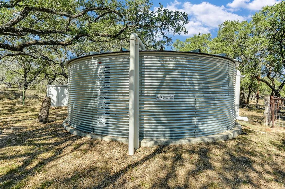 Photo of 878 Ranch Road 2766