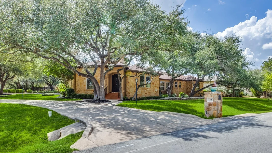 Photo of 101 Indian Bend DR