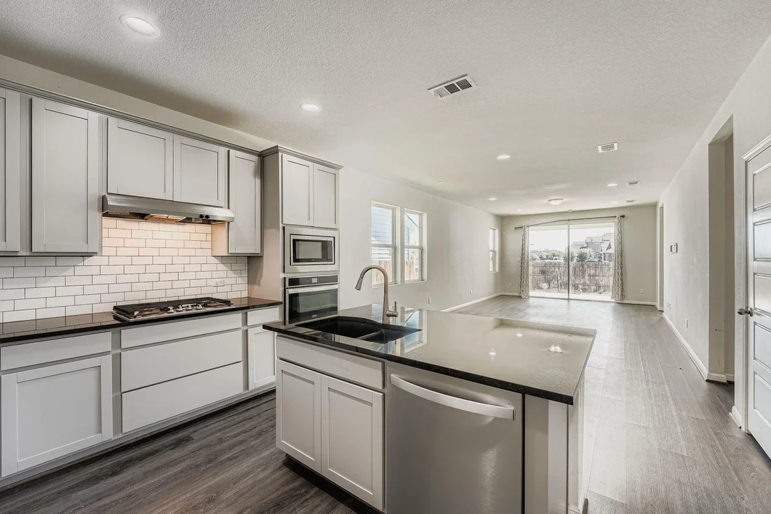 Photo of 209 Watercourse WAY