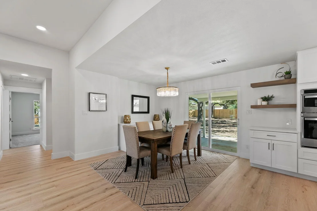 Photo of 601 S Chaparral