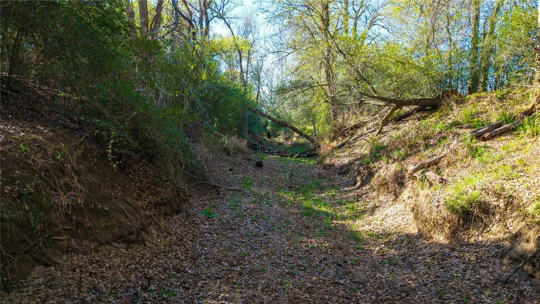 Photo of 1700 County Road 216