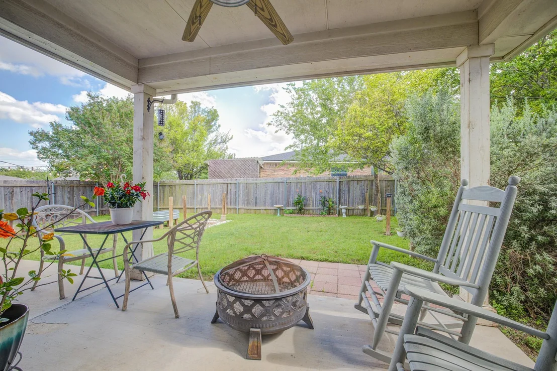 Photo of 202 McCarthur DR