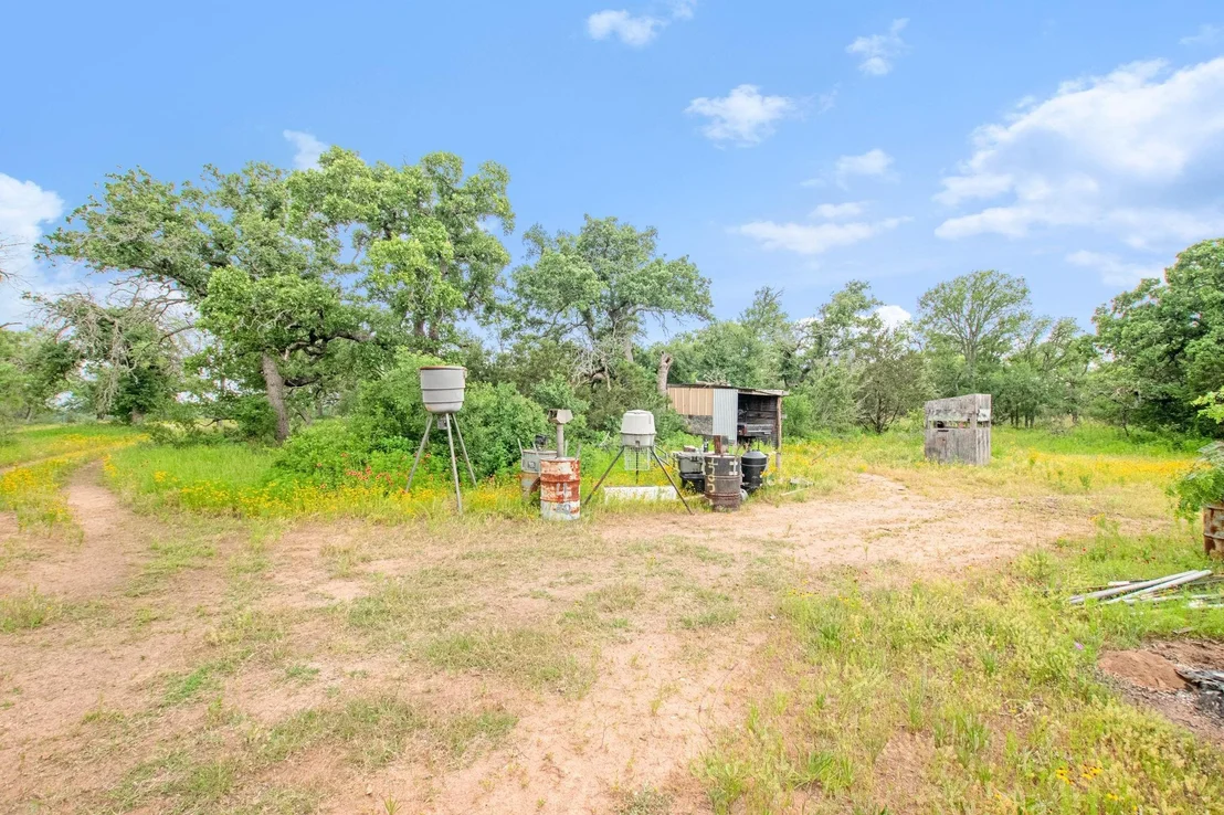 Photo of 9325 Ranch Road 2241 RNCH