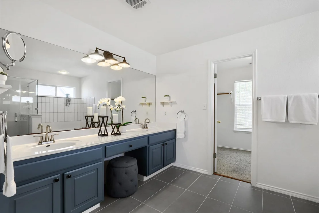 Photo of 2302 Kristen LN