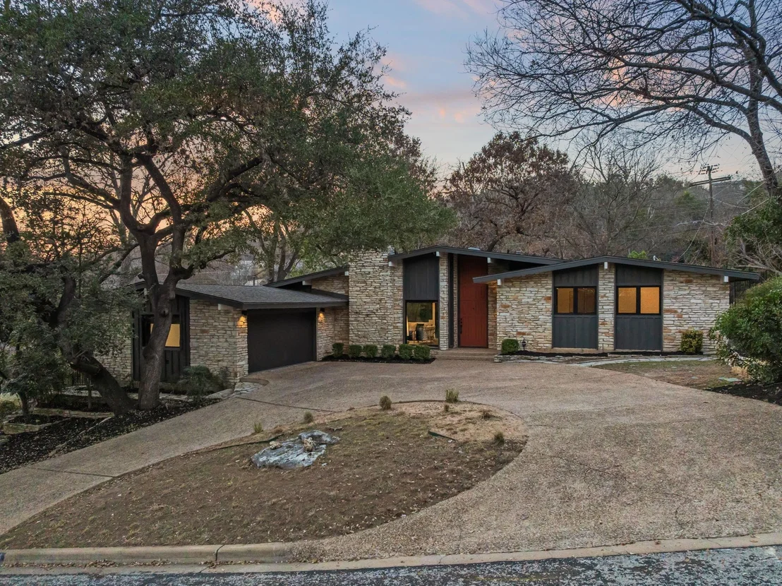 Photo of 3514 Hillbrook DR