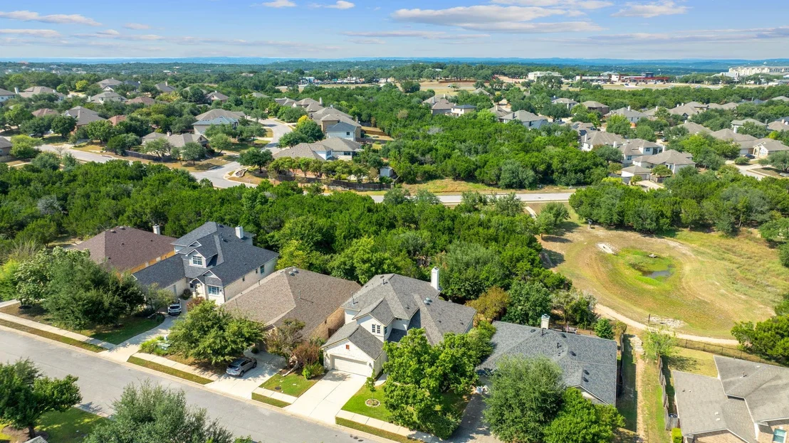 Photo of 220 Canterbury DR