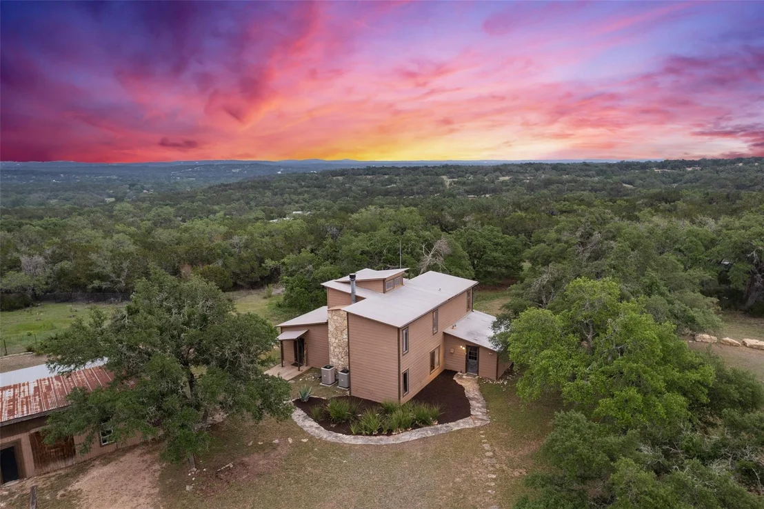 Photo of 307 Valley Ridge RD