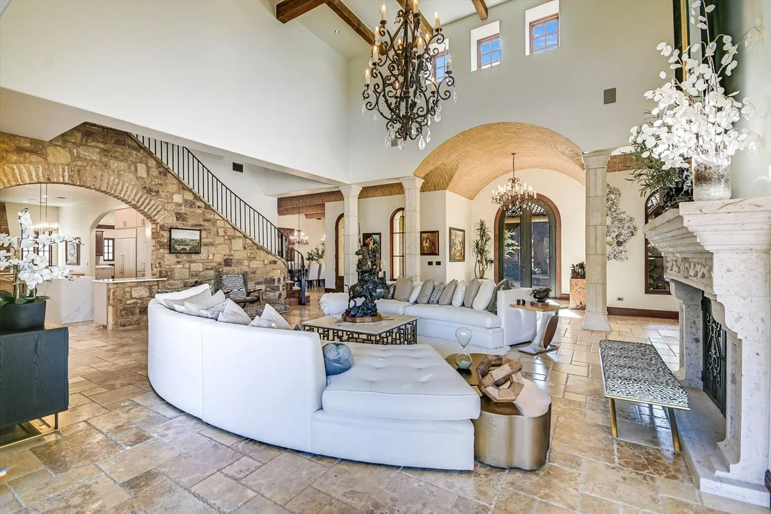 Photo of 252 LA SERENA LOOP