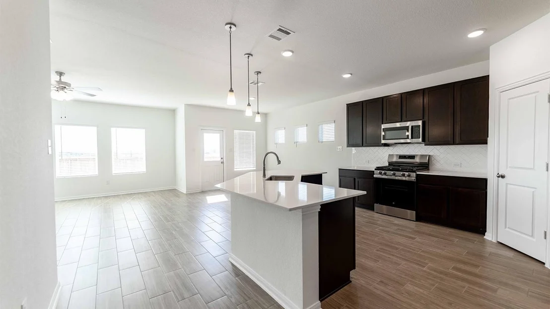 Photo of 13613 Endless Narrow LN