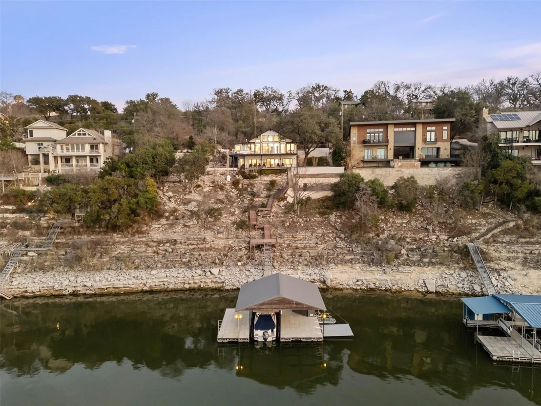 Photo of 1700 Buffalo Gap RD