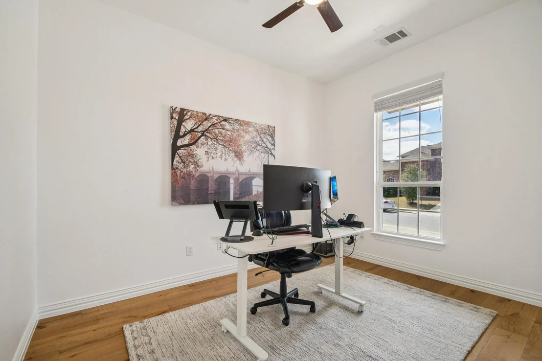 Photo of 429 Betony LOOP