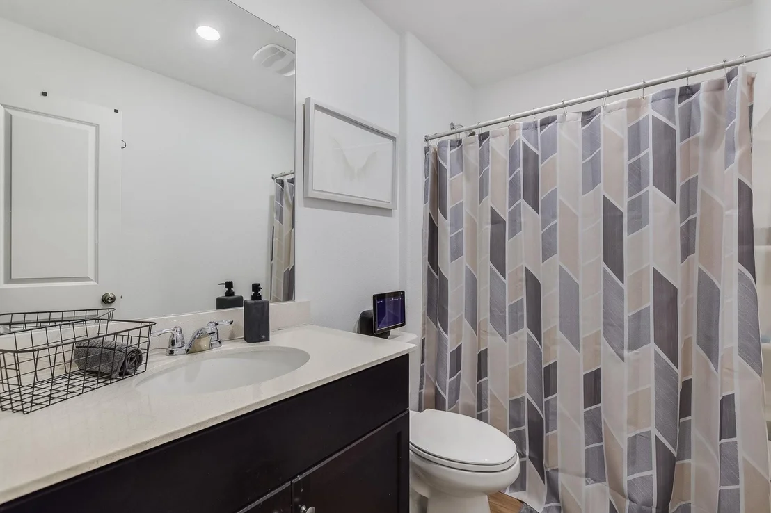 Photo of 39 Trinity CIR