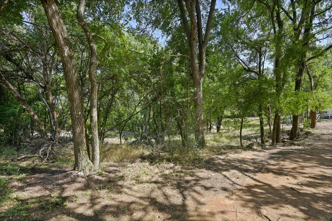 Photo of 1602 Miami DR